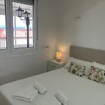 Magnífico Piso Con Gran Terraza En Centro De Apartamento