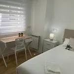 Magnífico Piso Con Gran Terraza En Centro De Apartamento *